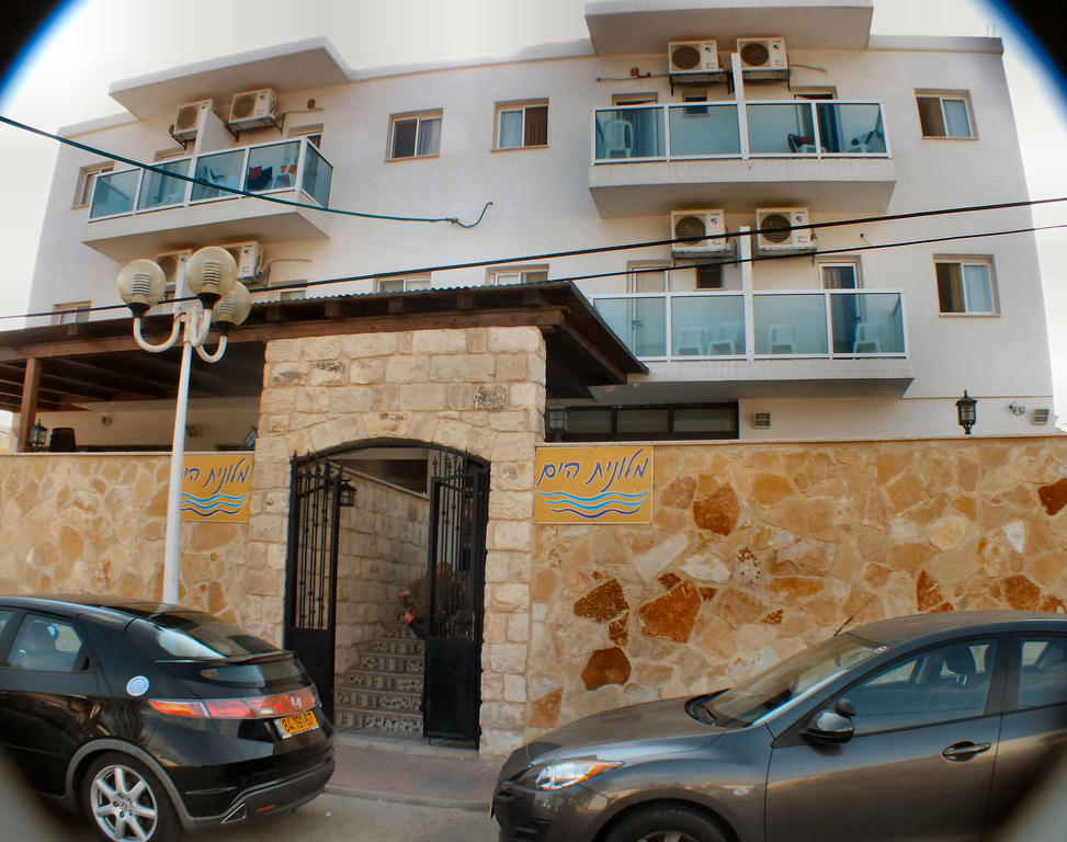 Sea Hotel And Restaurant Nahariya Bagian luar foto